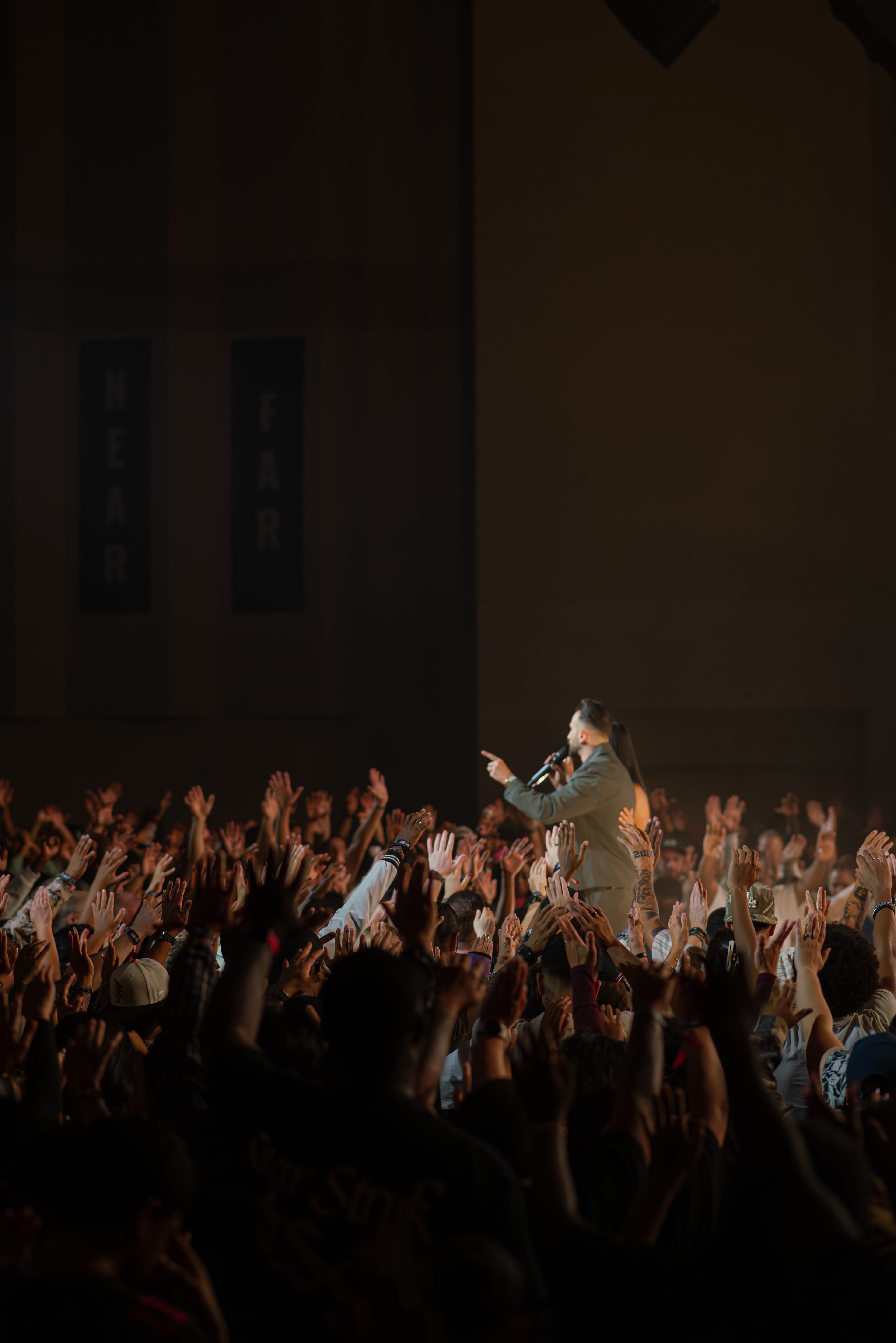 Crowd — Sea of Hands